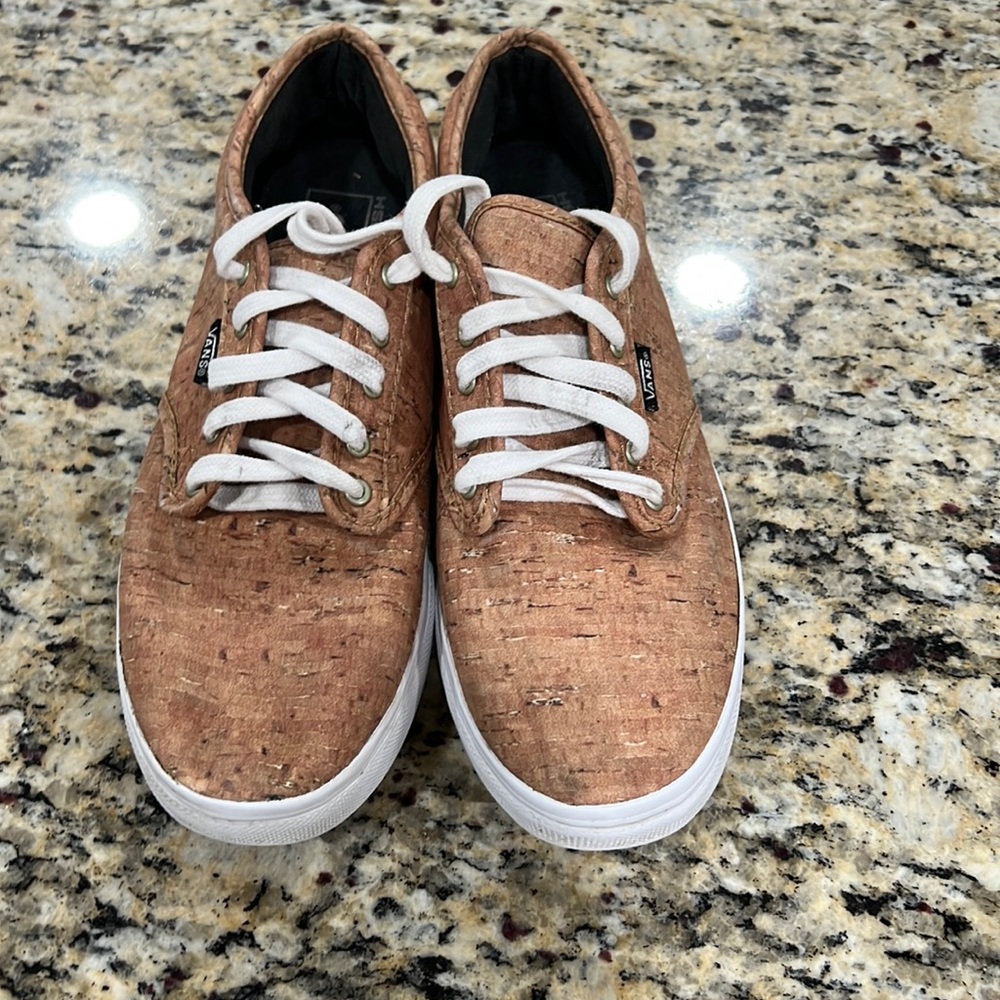 Vans Ultracush Womens Athletic Shoes Retro Skate Sneakers Cork Print Size 9